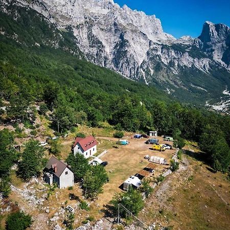 Guesthouse Freskia Theth Bagian luar foto