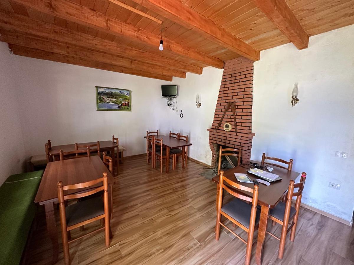 Guesthouse Freskia Theth Bagian luar foto
