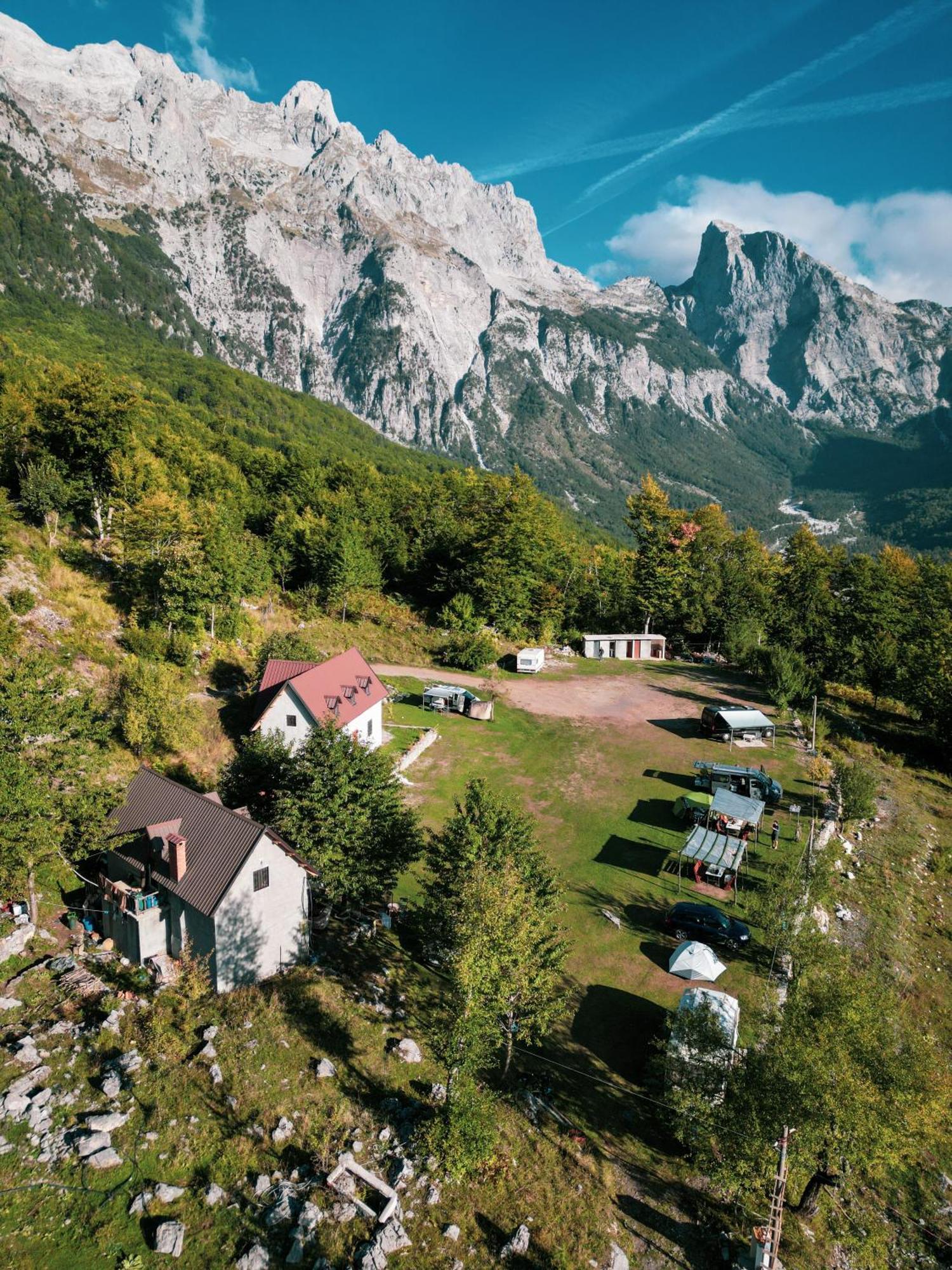 Guesthouse Freskia Theth Bagian luar foto